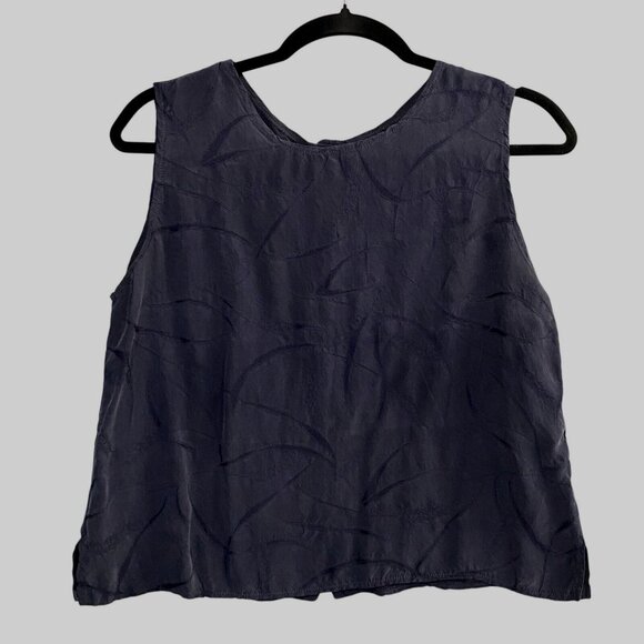 FAT HAT Women Boxy Top Sz M Dark Blue Crop Button Back Sleeveless Casual 47-30 - Picture 1 of 6